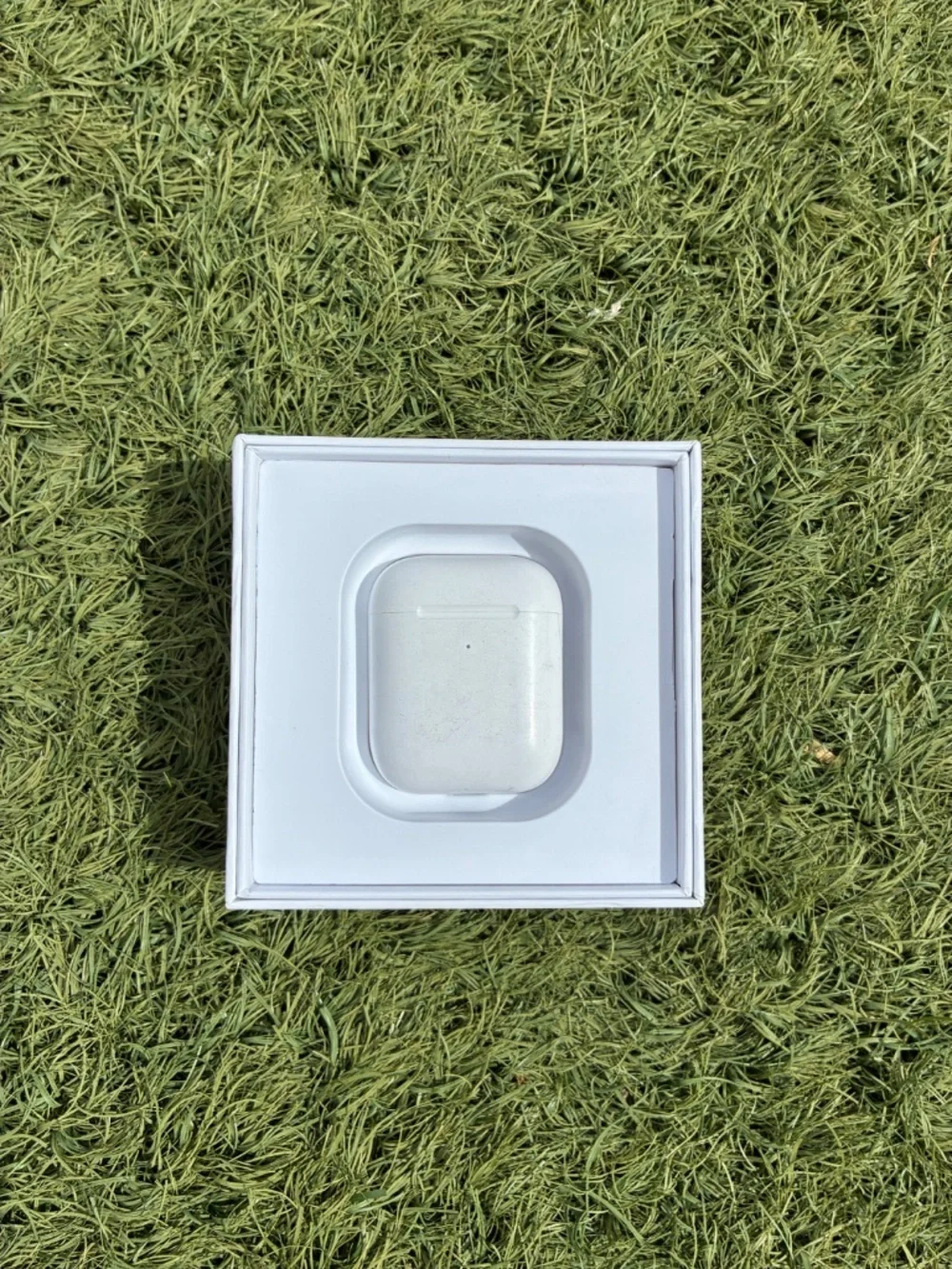 Apple AirPods Gen 2